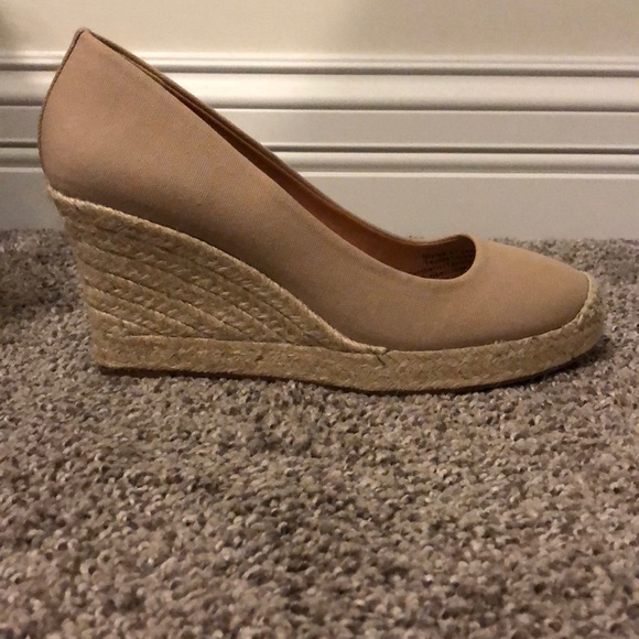 tan espadrille wedges closed toe